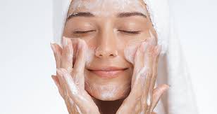 What Is Double Cleansing (and Should You Try It?)